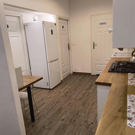 Wawel Hostel Красков Екстериор снимка