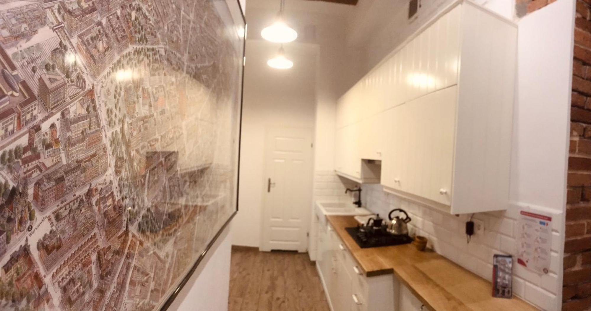 Wawel Hostel Красков Екстериор снимка