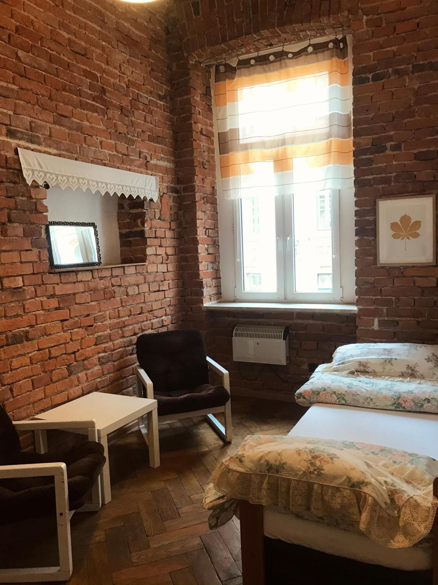 Wawel Hostel Красков Екстериор снимка