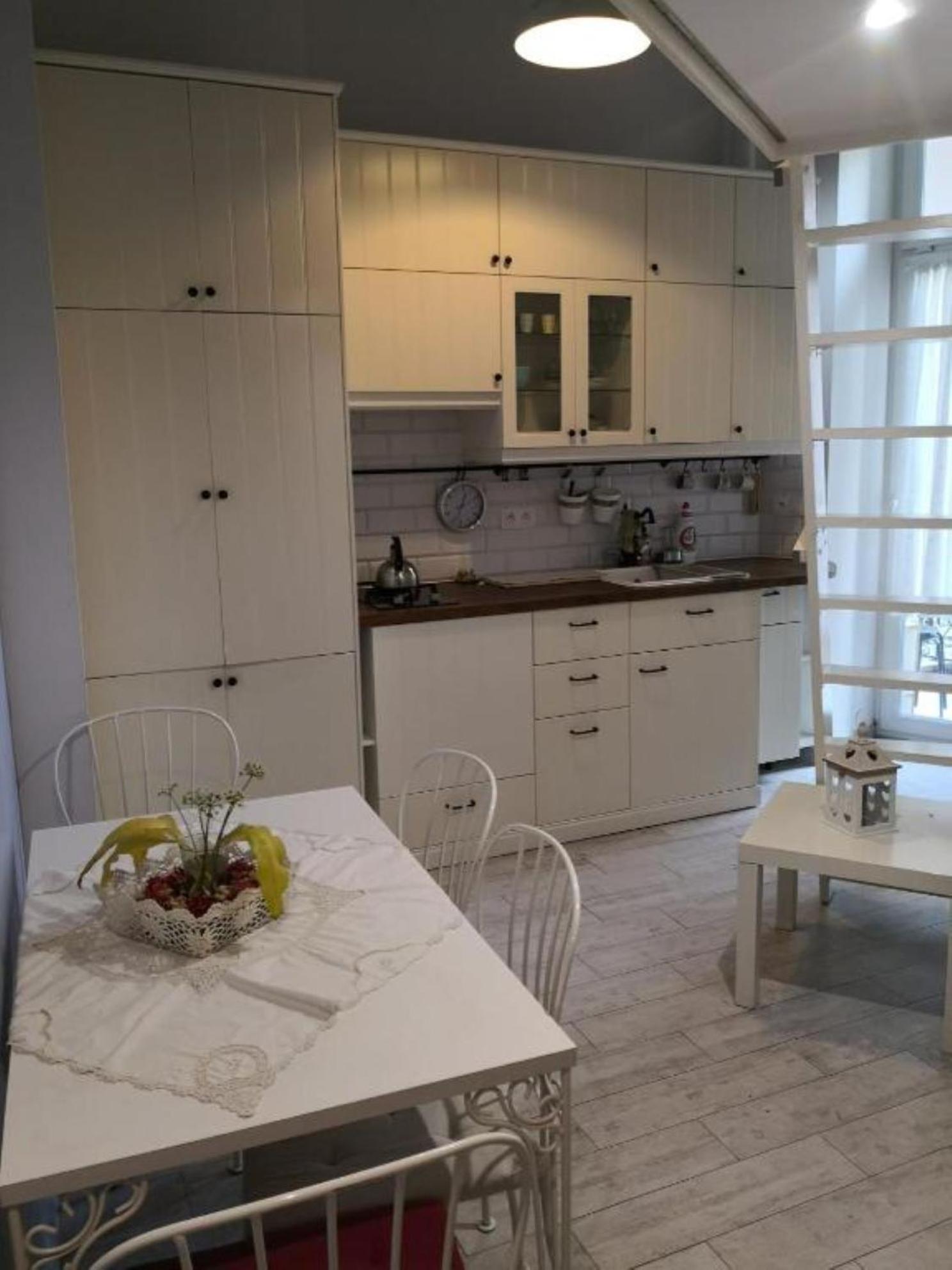 Wawel Hostel Красков Екстериор снимка
